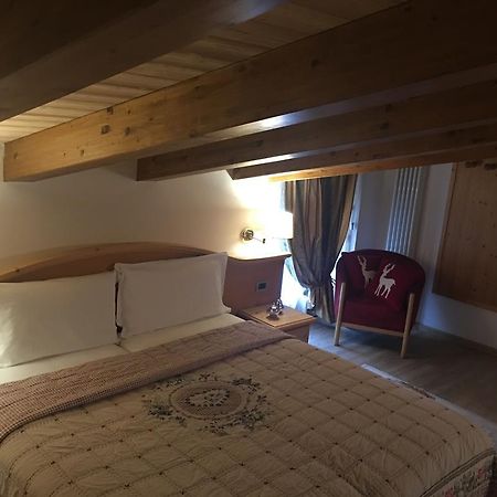 I Tre Magli Hotel Dimaro Exterior photo