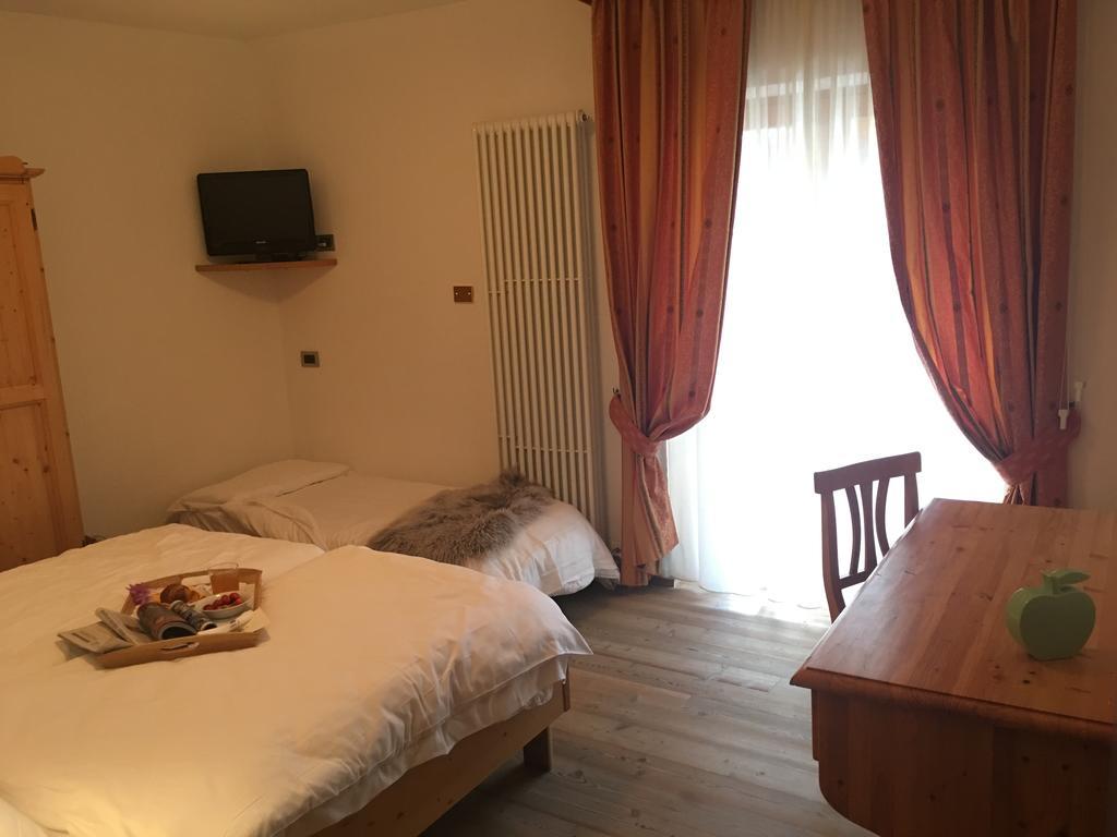 I Tre Magli Hotel Dimaro Exterior photo