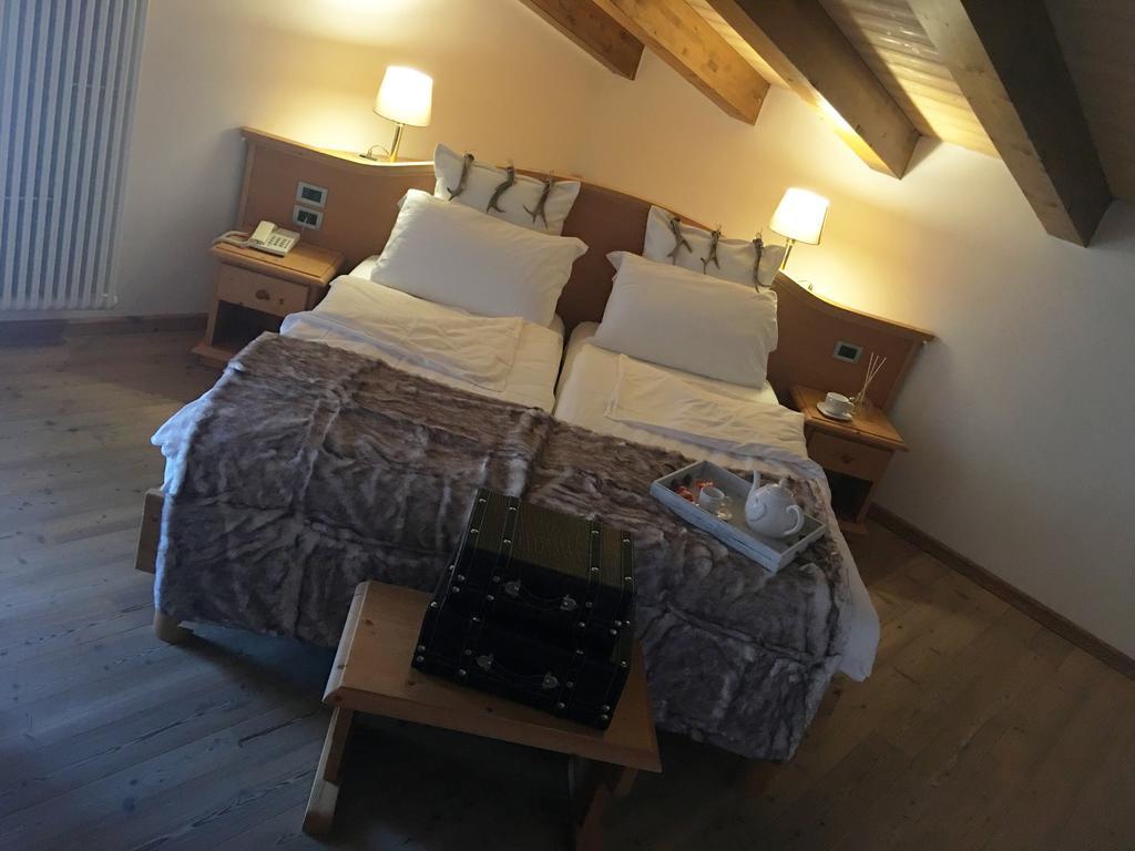 I Tre Magli Hotel Dimaro Exterior photo