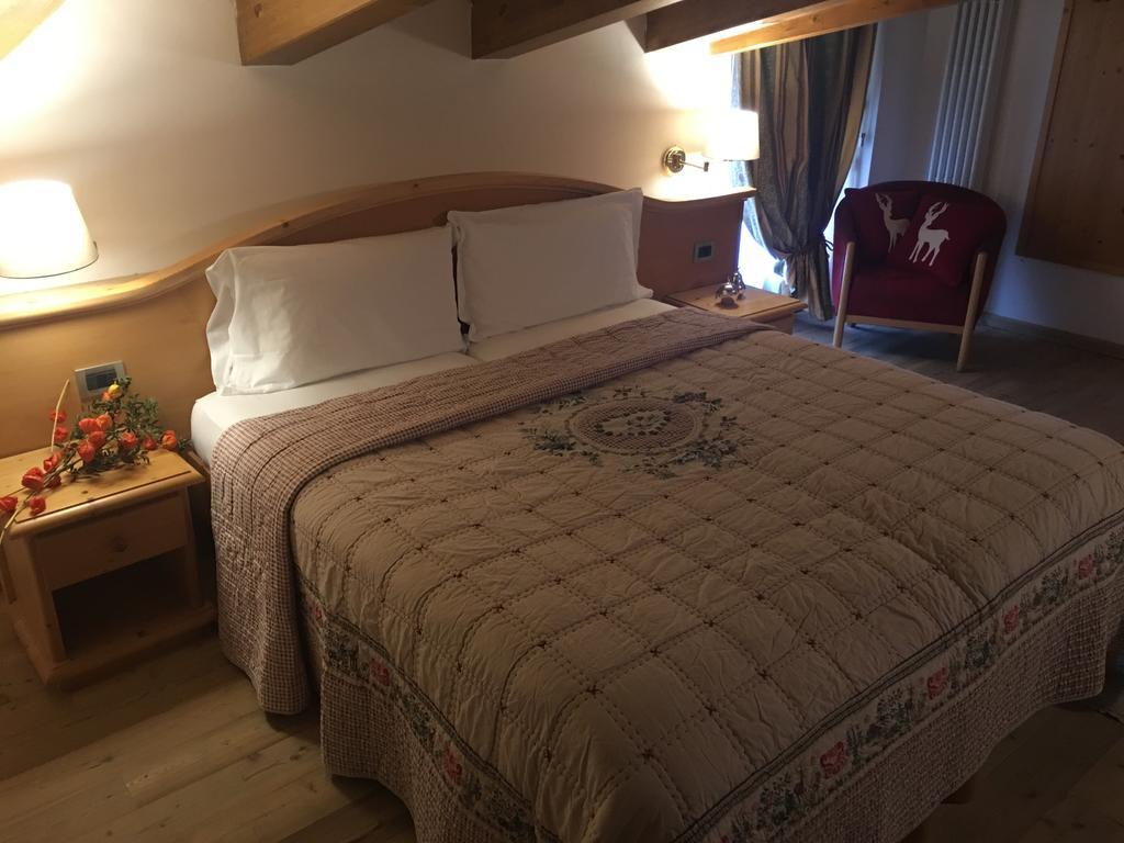 I Tre Magli Hotel Dimaro Exterior photo